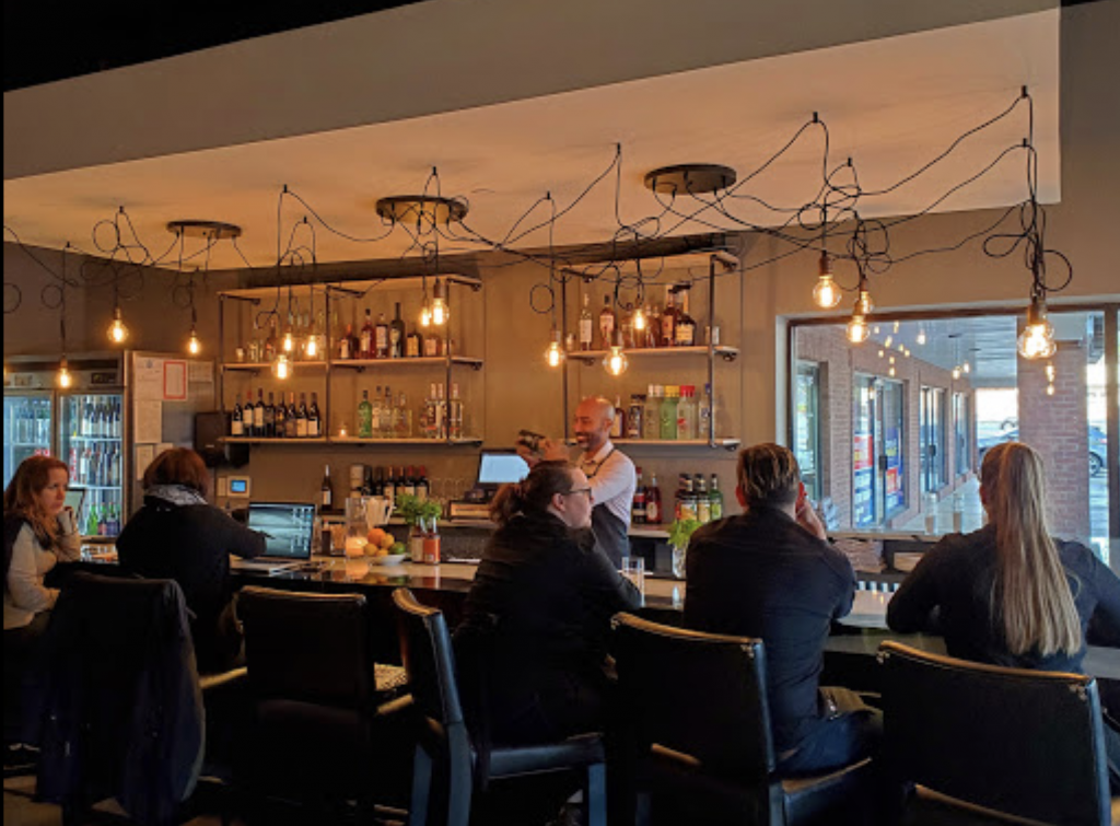 Patrons at the Jimmy'z Kitchen Marietta bar